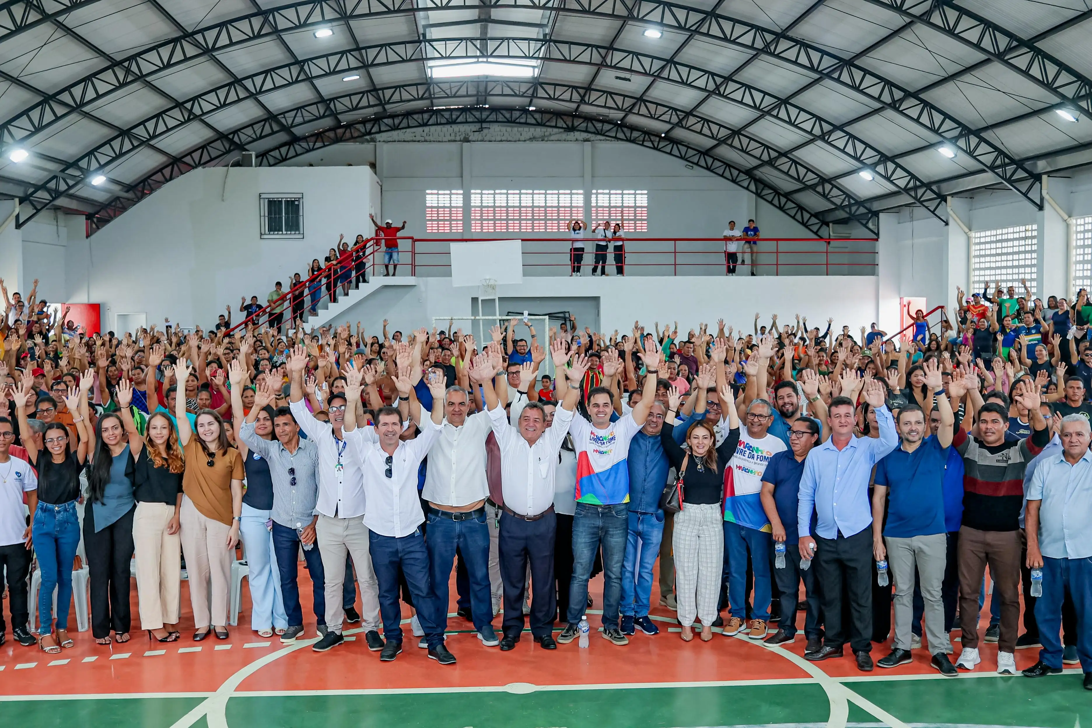 Foto 1 – Ação amplia dignidade e apoio às famílias carutaperenses